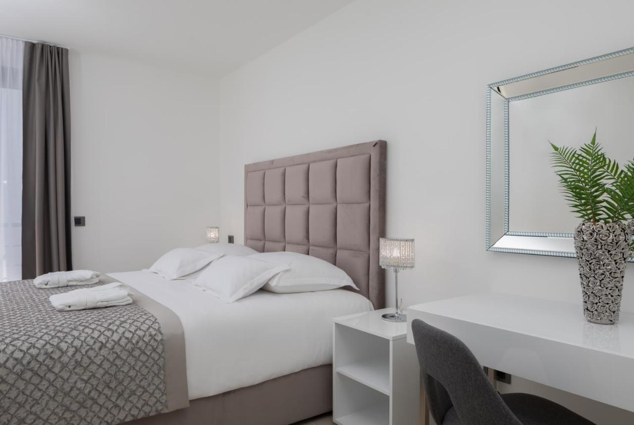 Luxury Apartments Baotic Trogir Exterior foto