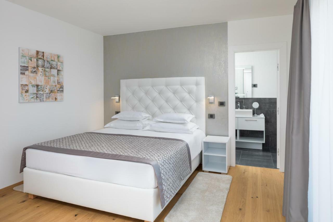Luxury Apartments Baotic Trogir Exterior foto